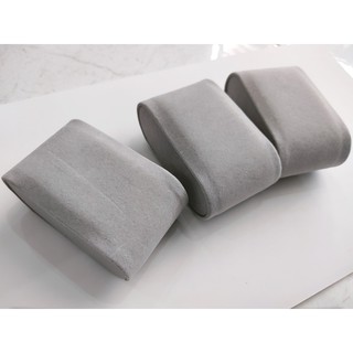 Cục Mút Đựng Đồng Hồ