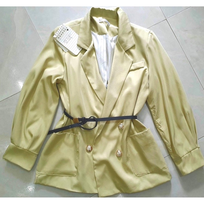 BLazer lụa-xanh bơ