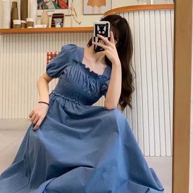 Đầm Dài Lưng Cao Cổ Vuông Chất Liệu Co Giãn Màu Đen Thời Trang Sang Trọng Cho Nữ新松紧黑色高腰方领超仙气质温柔连衣裙大摆垂感收腰长裙