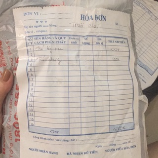 Túi của chị trần châu