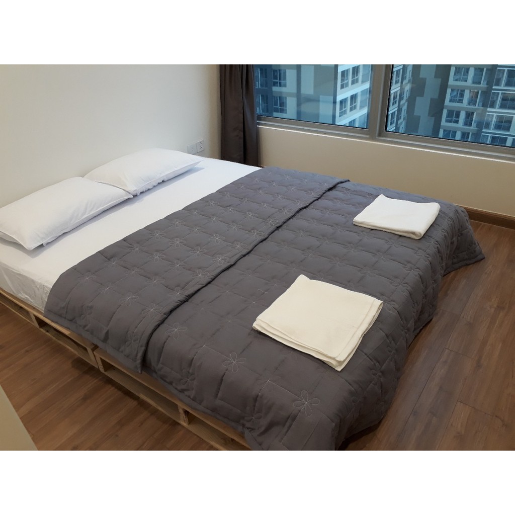 Chăn cotton trắng 1m8x2m chuyên dụng cho khách sạn