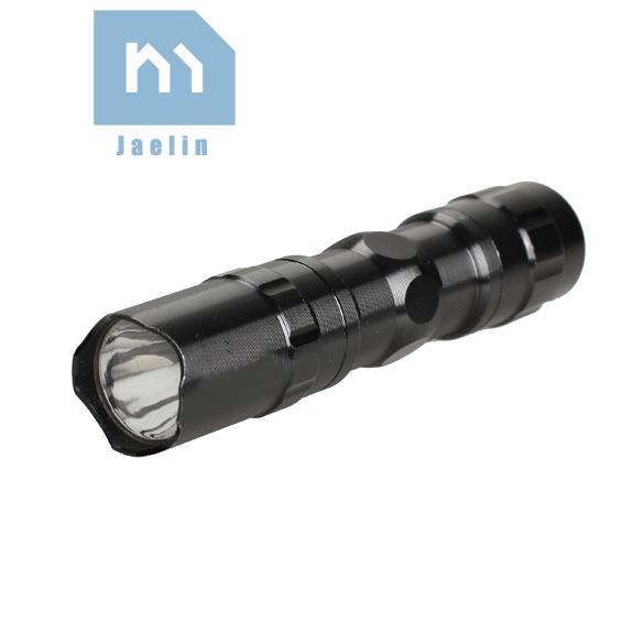 Đèn pin LED có kẹp 3W siêu sáng cho cảnh sát