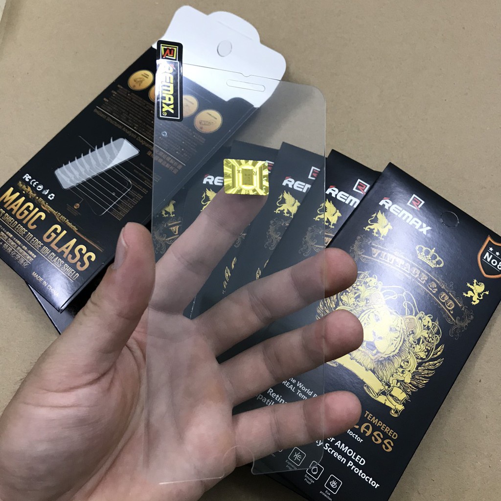 độ dày 0.1MM, độ trong cao cấp, bo viền cực đẹp dành cho iphone