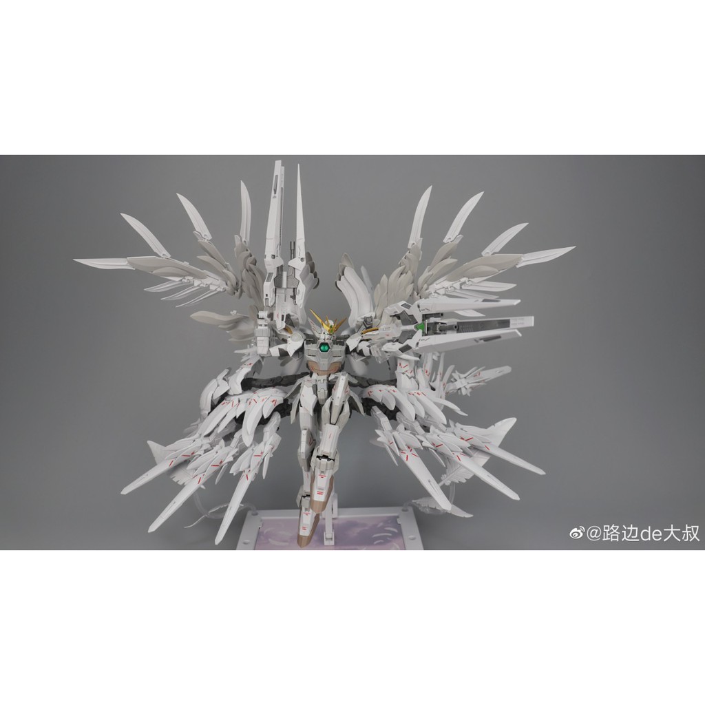 Mô Hình Gundam MG Wing Zero Snow White Prelude Super Nova 1/100 Master Grade Đồ Chơi Lắp Ráp Anime