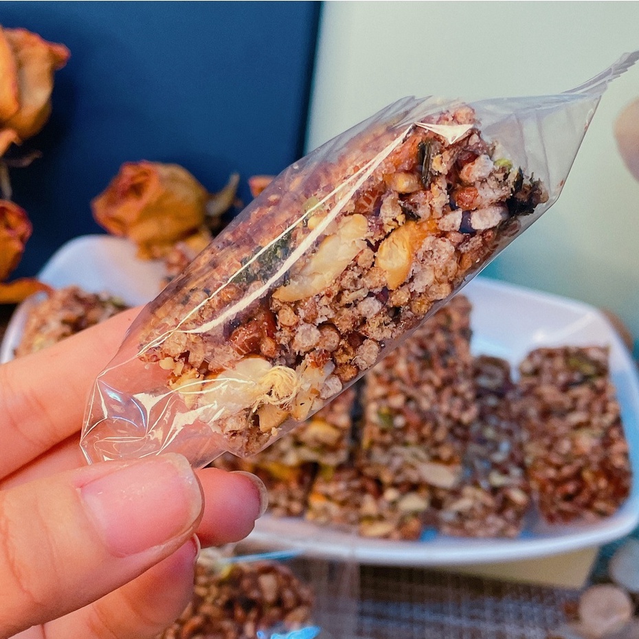 Thanh Gạo Lứt Rong Biển Mix Hạt Dinh Dưỡng YOLO FOOD 500G - 1KG Đồ ăn vặt Healthy thơm giòn chất lượng ATVSTP