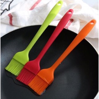 Cọ chổi quét phết silicon đúc liền nhiều màu
