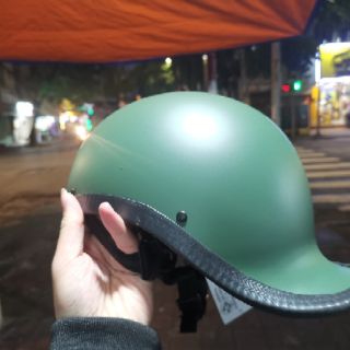 Mũ bảo hiểm mỏ vịt