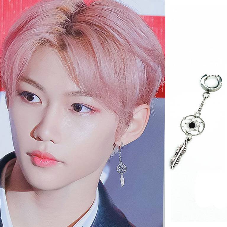 Bông tai hình vòng bắt giấc mơ phong cách nhóm nhạc Stray Kids Felix thiết kế thời trang