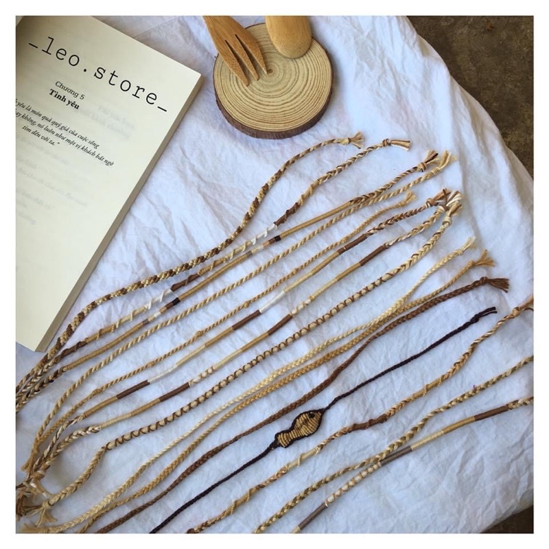 Vòng Tay Quấn Chỉ Tông Vàng Trầm/ Wrap Bracelet Vòng Tay Vintage