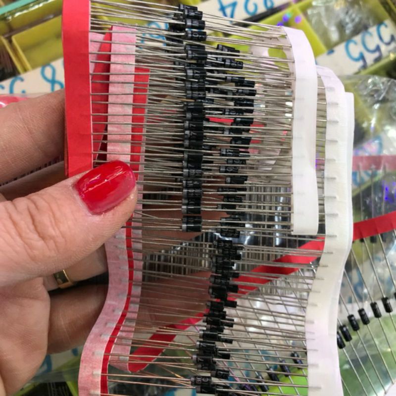 100 con đi ốt 4A 4007