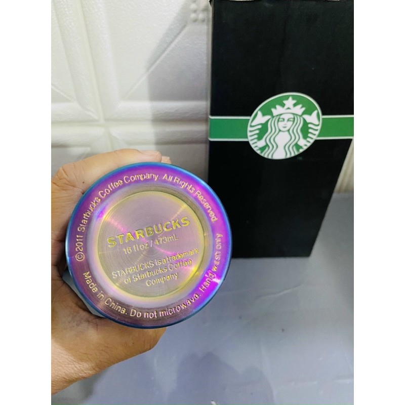 Ly Starbucks Mỹ