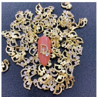 Charm thương hiệu charm hình đính móng tay chân