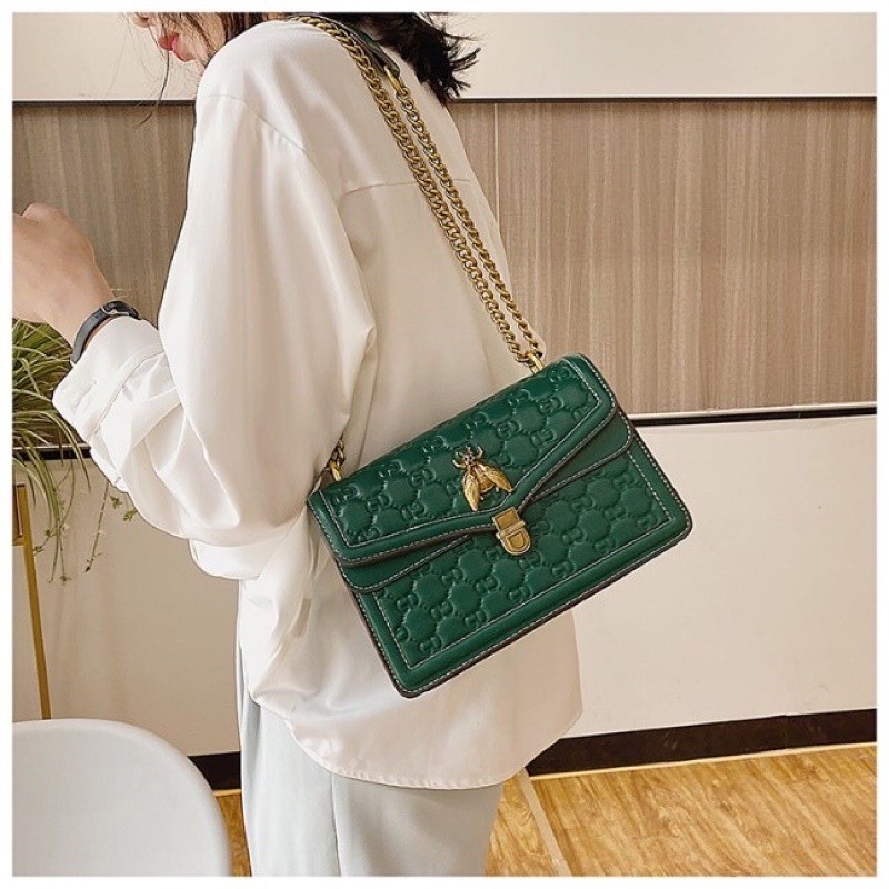 Túi xách nữ con ong