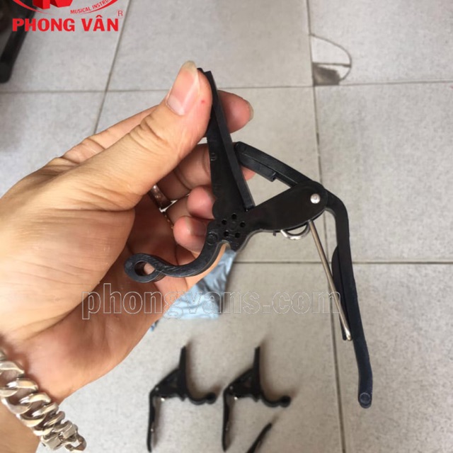 Capo đàn guitar ukulele