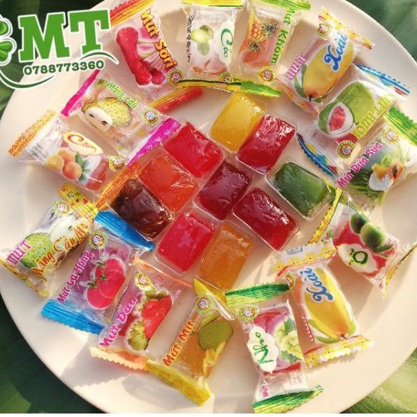 Mứt trái cây mix 14 loại 500g ( xoài, mít, ổi, cam, bưởi, cà hồng, dâu, cóc, dứa sữa, khóm, mãng cầu, mãng cầu me,nho)