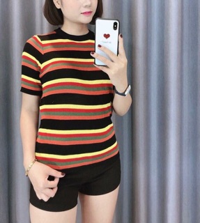 Áo Len kẻ sọc bé