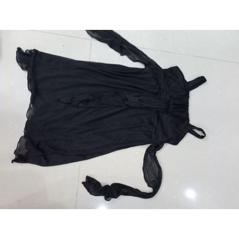đầm maxi cho bé 9/10t(lỗi thun eo bên lớp trong,dấu bấm kéo nhỏ)