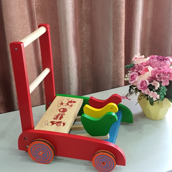 Xe tập đi gỗ 3 con gà hàng chính hãng Em Bé Vàng LOẠI TỐT