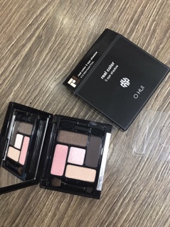 Phấn mắt 5 trong 1 Ohui Real Color 5 Eye Shadow
