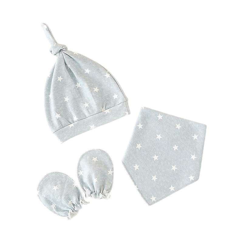 Bộ Găng Tay Và Mũ Yếm Mềm Mại Tiện Dụng Cho Bé