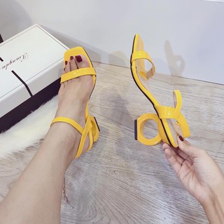 Giày sandal quai mảnh gót tròn cao 5cm