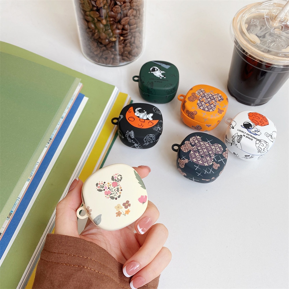 Baseus WM01 case Cute Cartoon Astronaut Violent Bear Frosted PC Hard Shell Bluetooth Wireless Charging Box Protection Cover