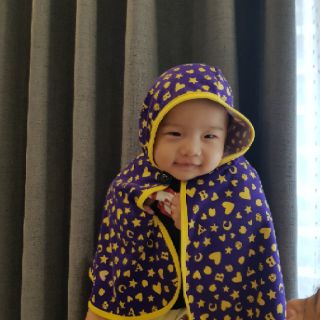 Áo choàng chống nắng cho bé
