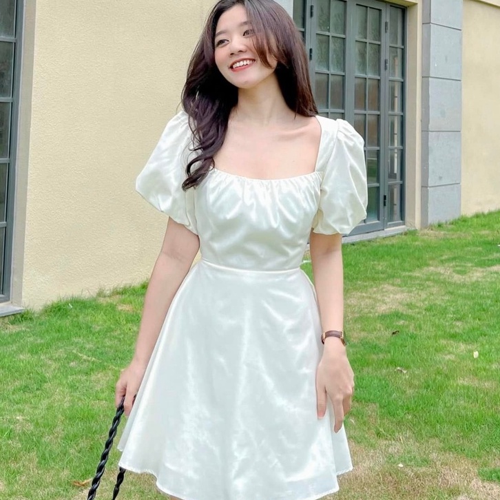 Đầm MERIKA - Đầm cổ vuông tay bồng cut out eo