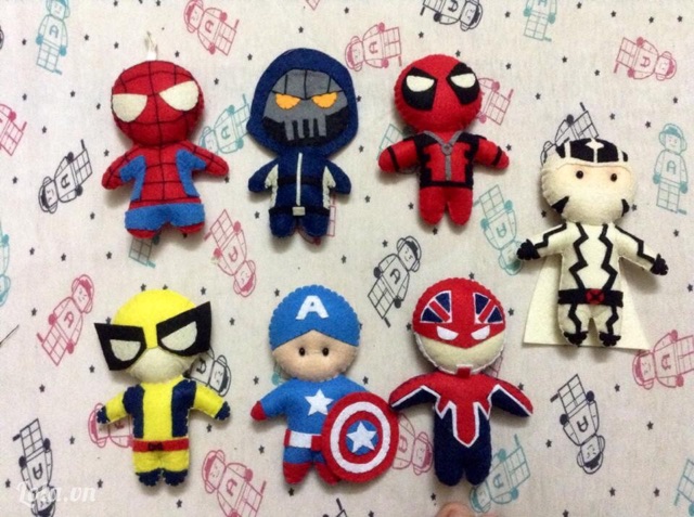 Set 30 mảnh vải dạ nỉ kích thước 22x22cm; 30x30cm