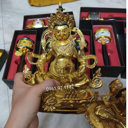 Hoàng Thần Tài Dzambhala  bằng đồng 21cm hàng y hình