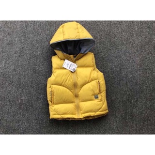 Áo phao gile zara bé trai ( chỉ còn sz 5/6y)