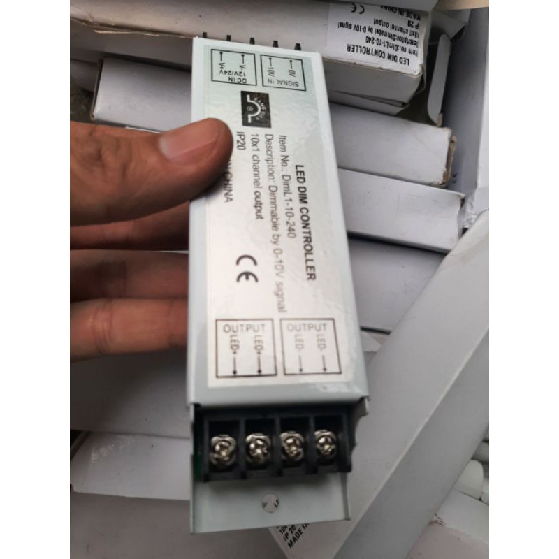 Xác cho thợ 12-24VDC 120-240W 0-10V CV Dimmer DIML1-10-240&lt;br&gt;