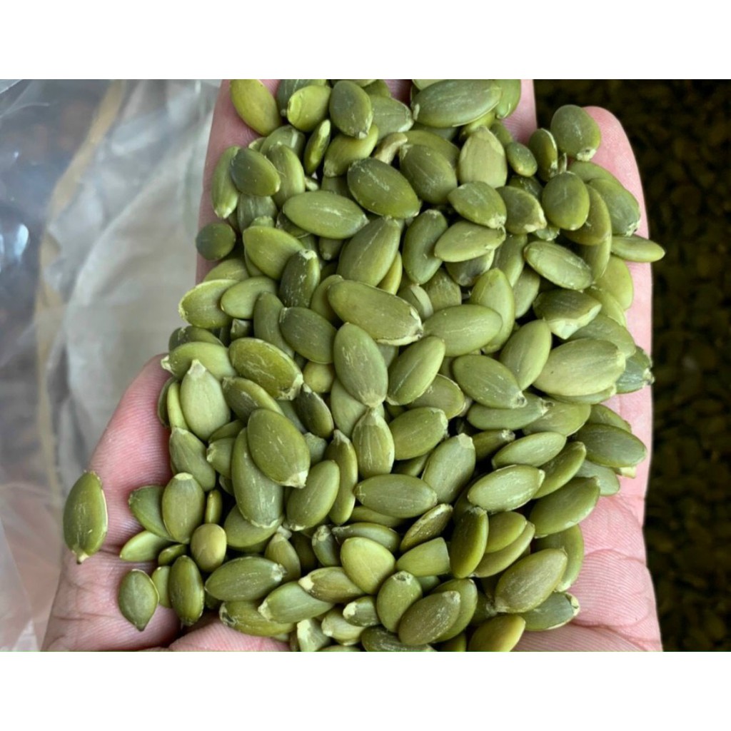 Hạt bí xanh tách vỏ Meganuts nhập khẩu đóng gói - Nhân hạt bí xanh thượng hạng thơm giòn 100gr/250gr/500gr