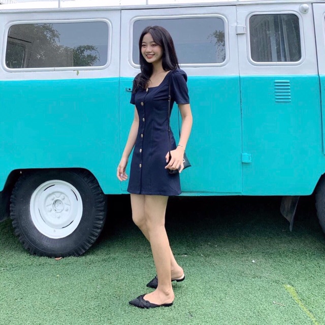 Đầm Nữ Cổ Vuông Phối Nút | BigBuy360 - bigbuy360.vn