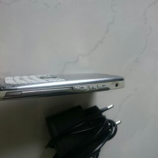 Nokia e71-1