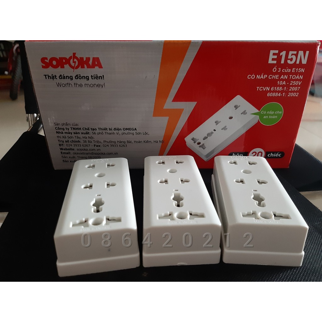 Ổ Cắm điện 3 lỗ có nắp che E15N Sopoka