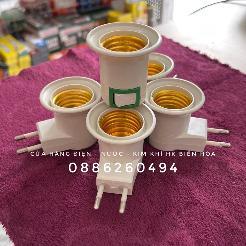 ĐUÔI ĐÈN CÓ CÔNG TẮC 3W E27