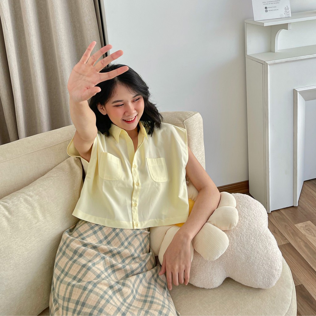Áo sơ mi nữ croptop sát nách freesize Basic By Gum Tailor