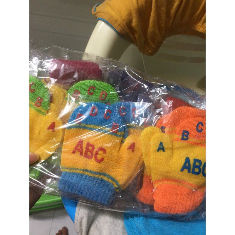 bao/găng tay len cho bé