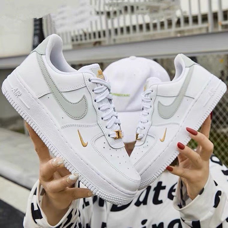 Giày AF1 trắng vệt nâu, giày air force 1 trắng nâu hàng cao cấp dùng đi học,tập gym,chạy bộ, full size 36-43/AE store