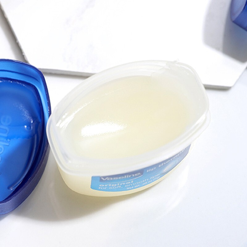 Son dưỡng môi VASELINE thành phần hữu cơ dưỡng ẩm chống nứt nẻ 7g