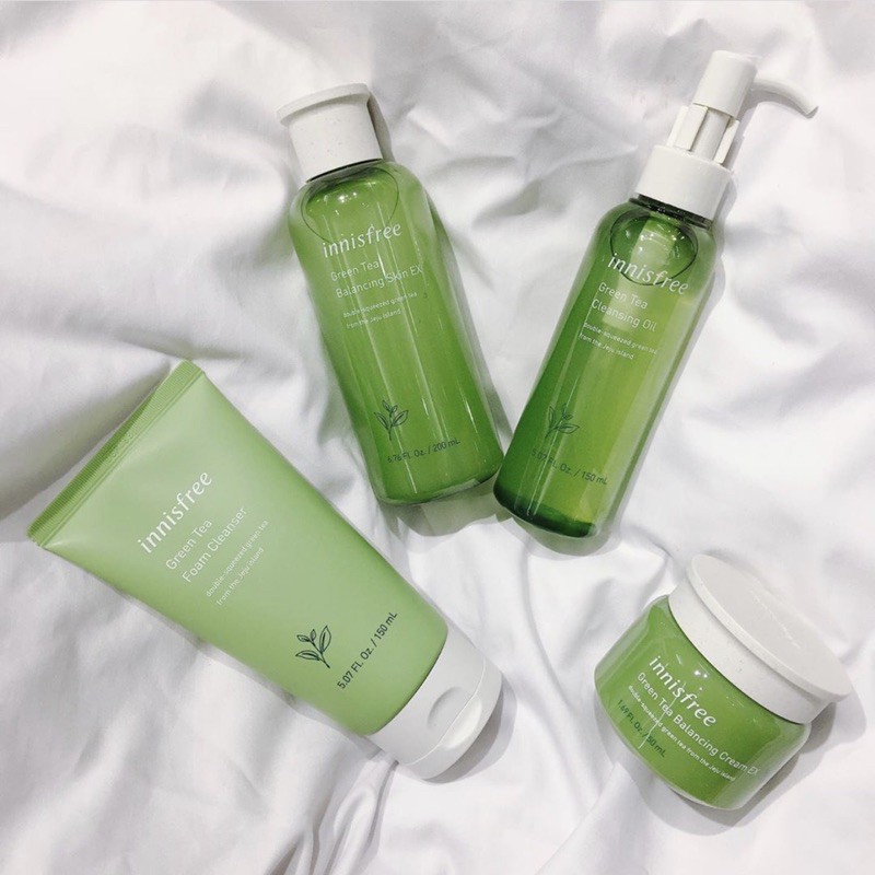 Sữa Rửa Mặt Trà Xanh Innisfree Green Tea Cleansing Foam