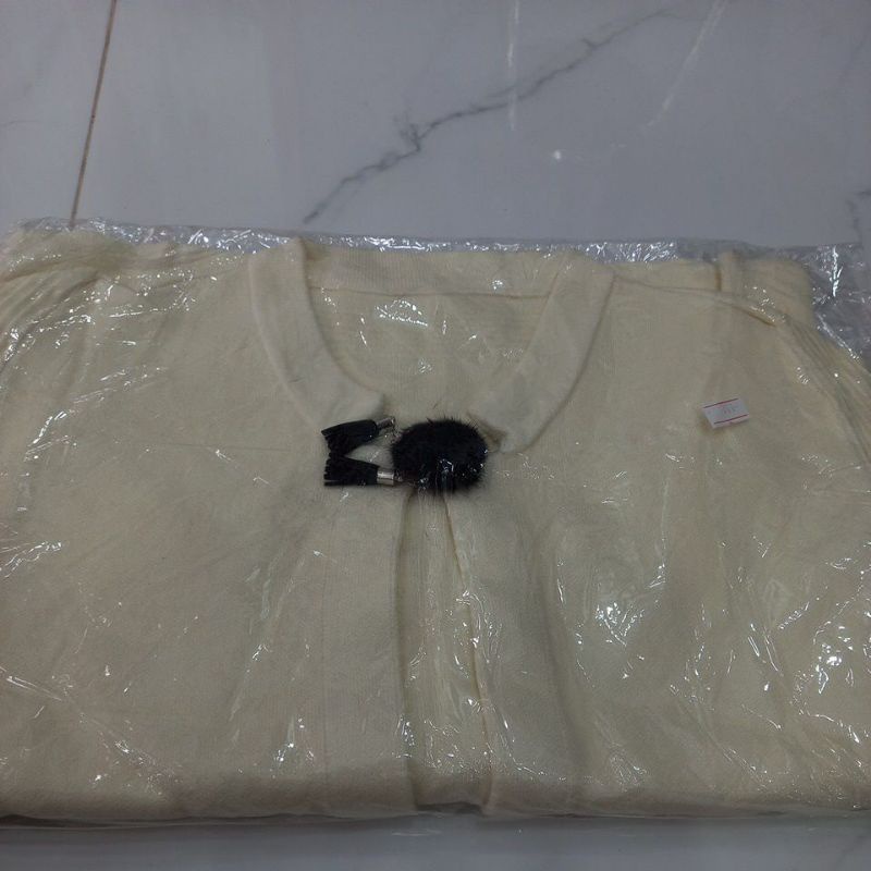Áo khoác len choàng cao cấp.(có trắng kem)