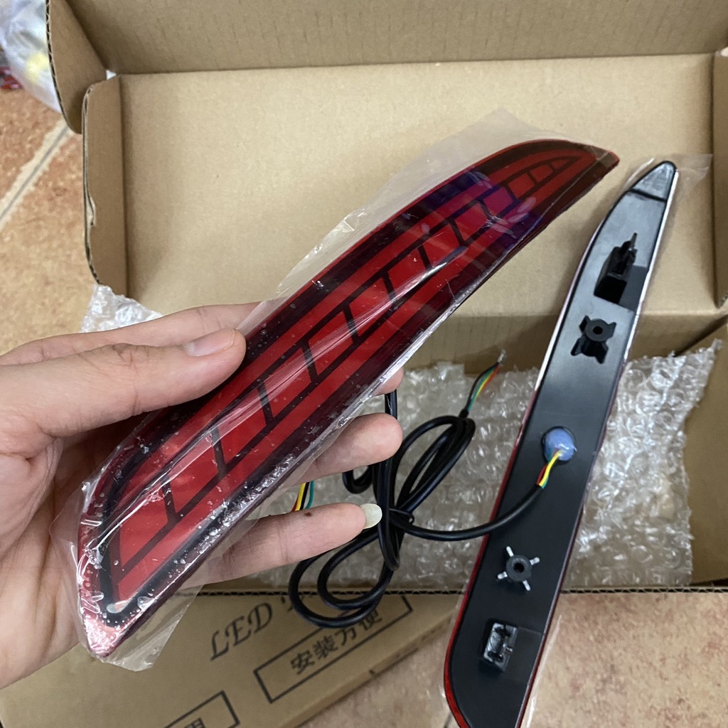 Đèn led gầm sau Mazda 3 2020,2021. Tăng thẩm mỹ, sang trong cho xe, tích hợp xi nhan báo rẽ
