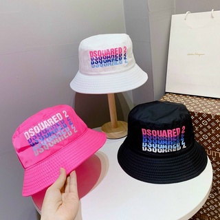 Nón Tai Bèo 1 Lớp Vành Tròn In Chữ DsQuared Chất Vải Dù Thoáng Mát