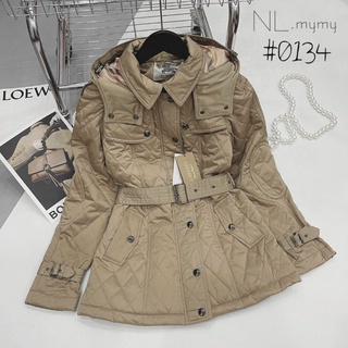 Áo khoác Burberry dáng lỡ