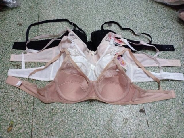 Ảnh video tự úp áo lót ko đệm thêu hoa có gọng dành cho vòng ngực to