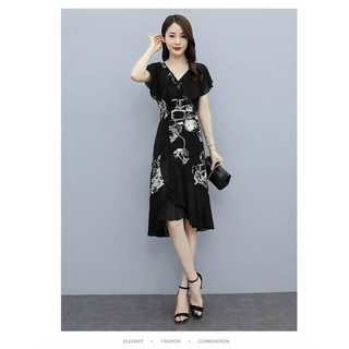 HÀNG NHẬP - ĐẦM XOÈ LỤA IN HOA SEN KÈM NỊT