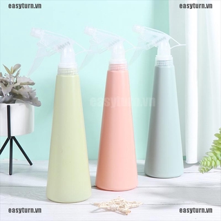 Bình xịt nước tưới cây tiện lợi
