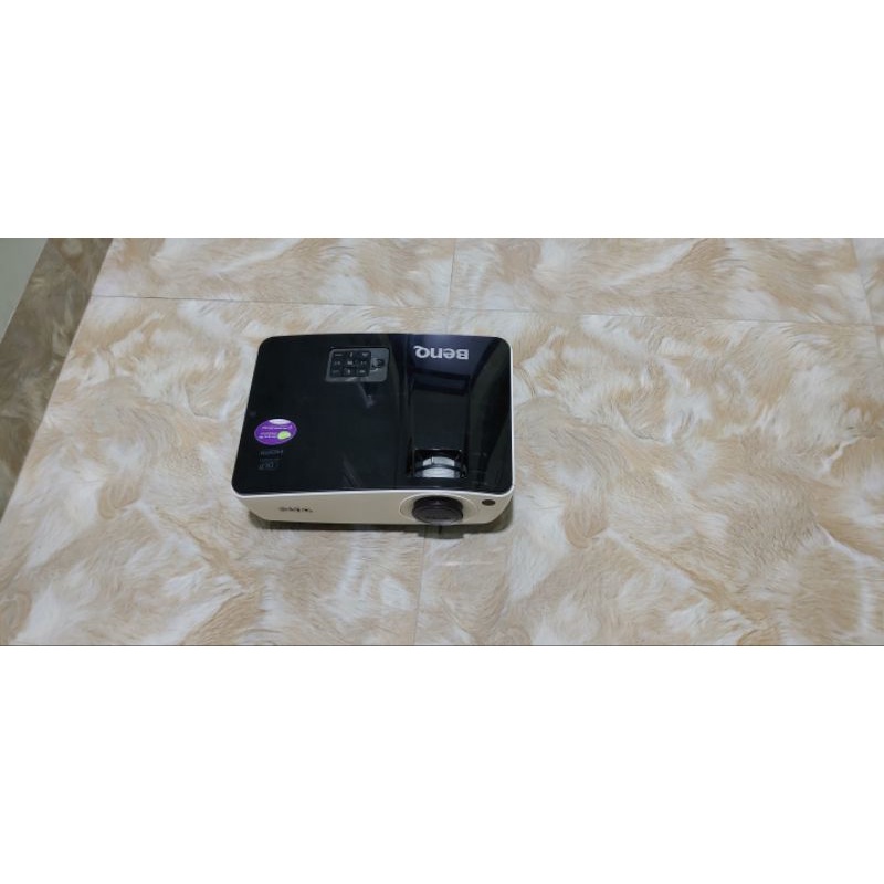 Máy chiếu BenQ MX661